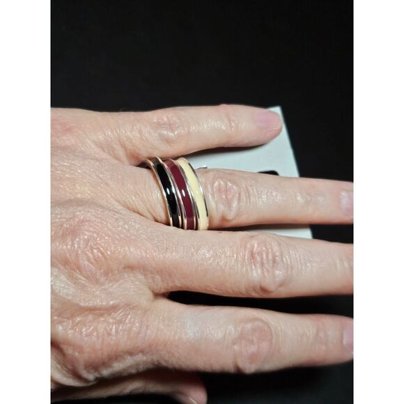 Silver tone three ring lot / set size 7.5 - Picture 1 of 8